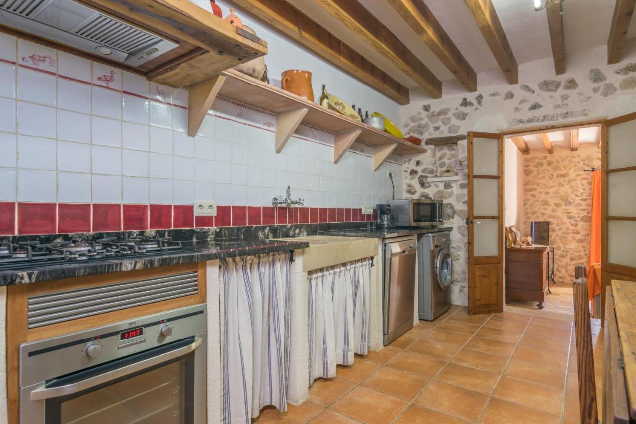 La Bisbal Villa *