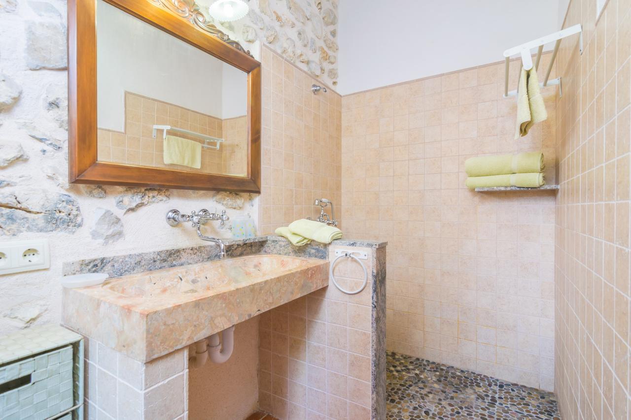 La Bisbal Villa *